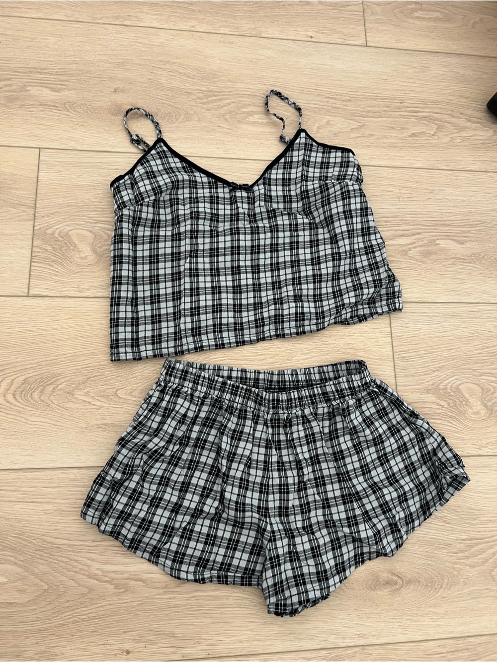 Colsie PJ set - Picture 1 of 3